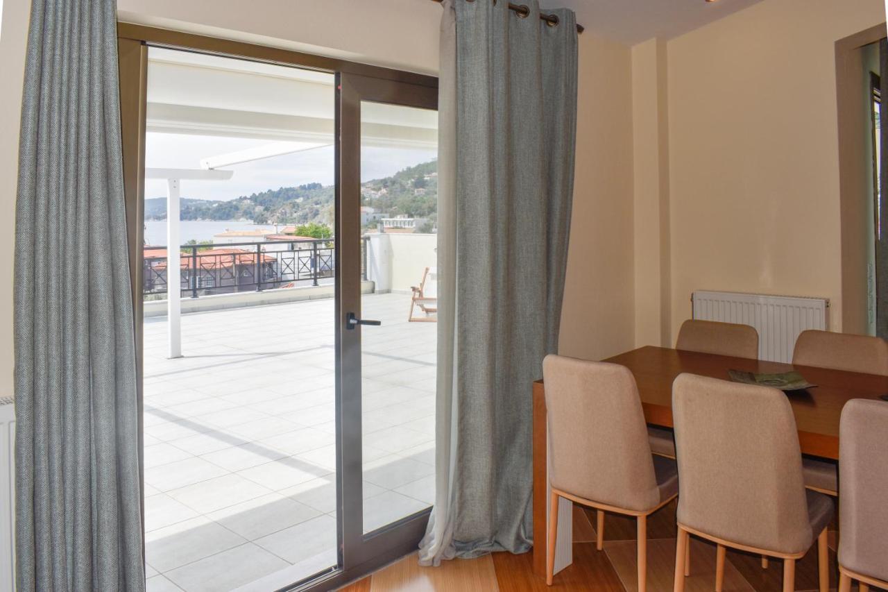 Zoe's Flat Megali Ammos * Skiathos Town